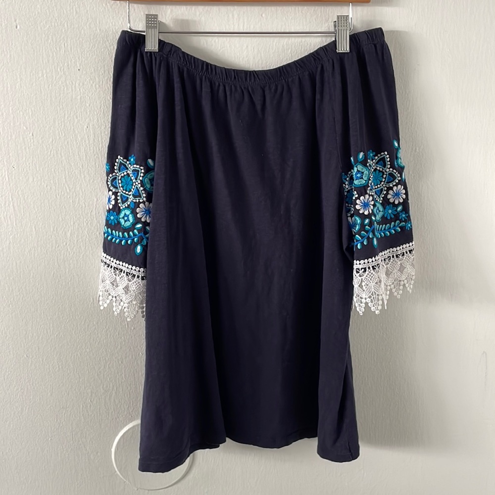 Women’s Off Shoulder Top